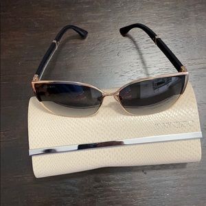 Jimmy Choo sunglasses ,brand new never use it .